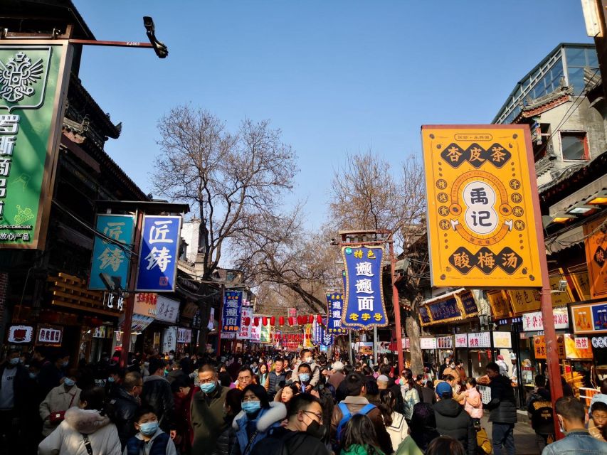 1 Day Beijing to Xi'an Terracotta Warriors Tour by Air - Guides, English, and why Linda and Tina show up in the details