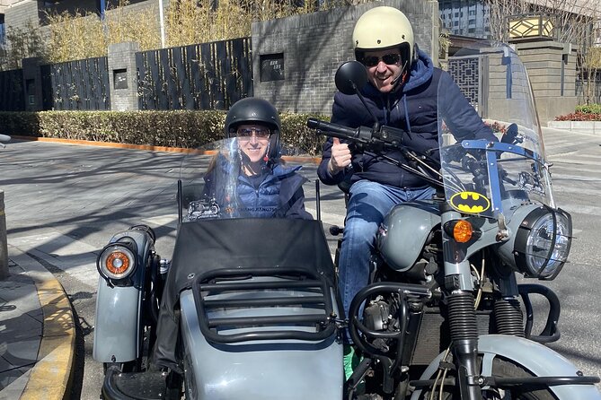 2-Hour “Ancient & Modern” Beijing Sidecar Tour (Day /Night) - Getting Started at the National Art Museum of China