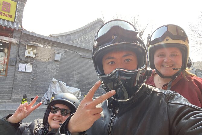 2-Hour “Ancient & Modern” Beijing Sidecar Tour (Day /Night) - Shichahai Scenic Resort, Houhai Lakes Views With a Drink