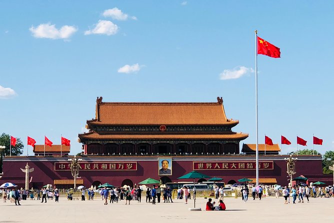 3-Hour Private Tour: Amazing Beijing City Highlights - Tiananmen Square: the big orientation moment