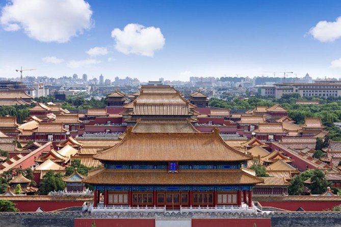7 Days Private Tour of Beijing, Xian, Shanghai by Bullet Train - Day 6 to Shanghai: Xi’an train, Bund skyline, and Huangpu River cruise at night