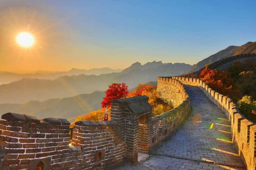 Afternoon Sightseeing Bus Guided Tour to Mutianyu Great Wall - Guides matter: why Li, Liz, and Aria get named