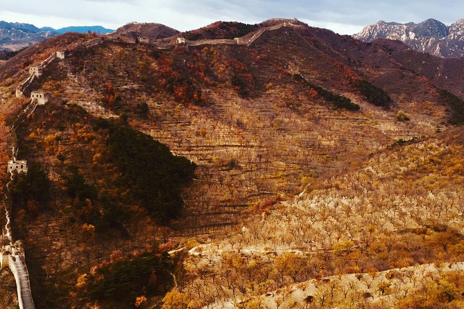All Inclusive Private Hiking Tour from Huanghuacheng Water Great Wall to Xishuiyu - Getting Out to Huanghuacheng Without the Headaches