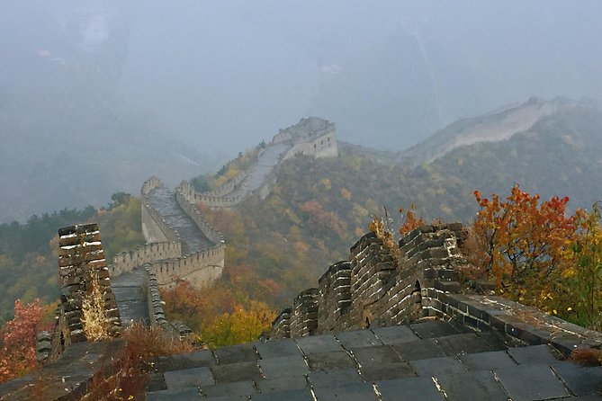All Inclusive Private Hiking Tour from Huanghuacheng Water Great Wall to Xishuiyu - Why the Private Guide Matters More Than You Think