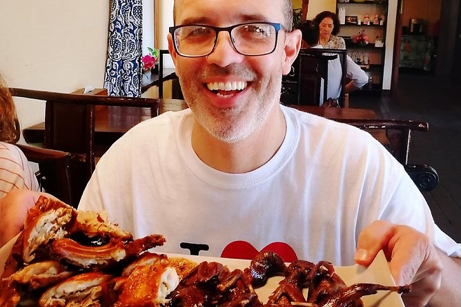 Authentic Local Food Tour in Center Beijing - Hutong time, understanding alley life while you keep eating