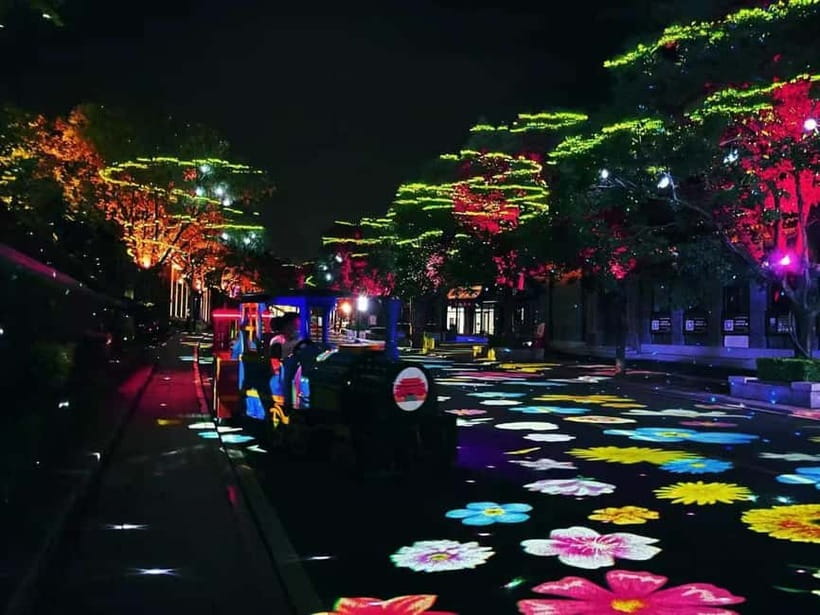 Badaling Great Wall Night Tour+ Light Show + Performance - Value at Around $41: What Is Included and What You May Add