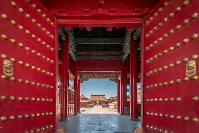 Beiing private tour Mutianyu Great Wall tour City tour VIP tour - Jingshan Park for your Forbidden City bird view