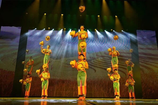 Beijing Acrobatic Show in Red Theater with Guide and Transfer - Price and value: why $59 can be a good deal for this kind of access