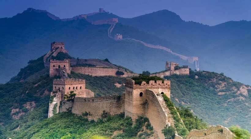 Beijing: Badaling Great Wall Entry Ticket Only - On the Wall: Handling the Crowd Reality