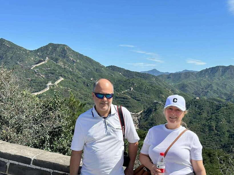 Beijing: Badaling Great Wall Private Tour w Language Option - Badaling Great Wall for 4 hours, with skip-the-line ease