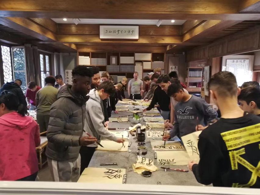 Beijing Calligraphy Class - Learning stroke control, balance, rhythm, and harmony