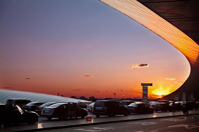 Beijing Capital International Airport Transfer: Airport (PEK) to Hotel Roundtrip - Why This PEK Transfer Feels Like a Small Upgrade