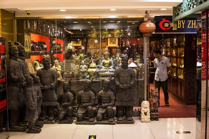 Beijing Exclusive Private Shopping Tour: Curated Just for You - Timing traps: morning vs afternoon and the 7:00 pm reality