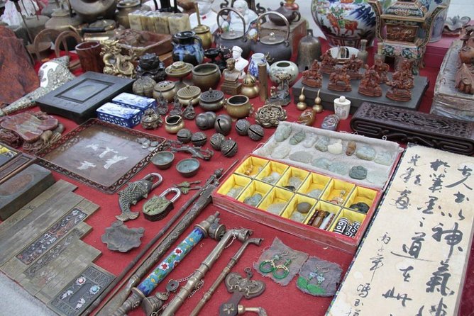 Beijing Exclusive Private Shopping Tour: Curated Just for You - How to shop smarter with a guide (and not get steamrolled)