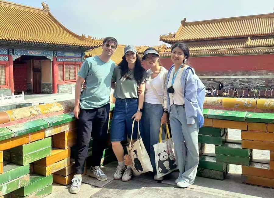 Beijing:Forbidden City--Reveal Secrets Behind Red Walls - Choosing the right option, Small-Group Decoder vs Private vs Ticket Only