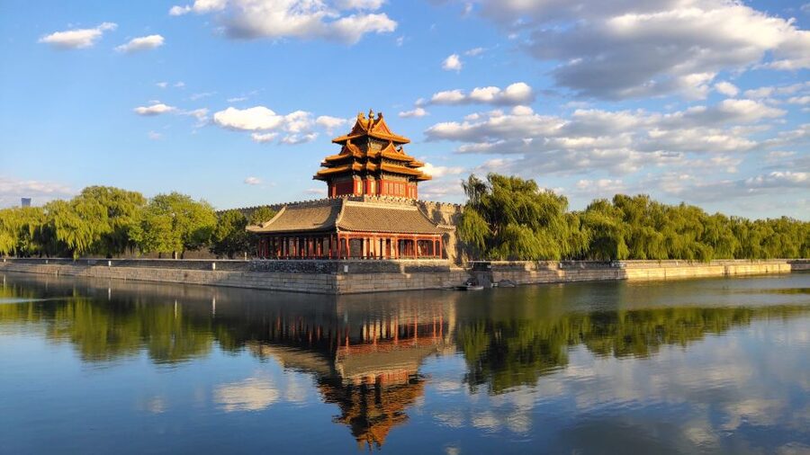 Beijing: Forbidden City Tour(Group/Private)-Tickets Included - Coal Hill Park option: panoramic views and the Chongzhen story