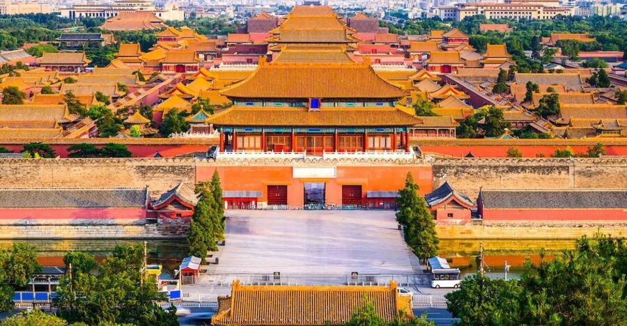 Beijing: Forbidden City Tour(Group/Private)-Tickets Included - Inside the Palace: Hall of Treasure and Hall of Clocks for extra depth