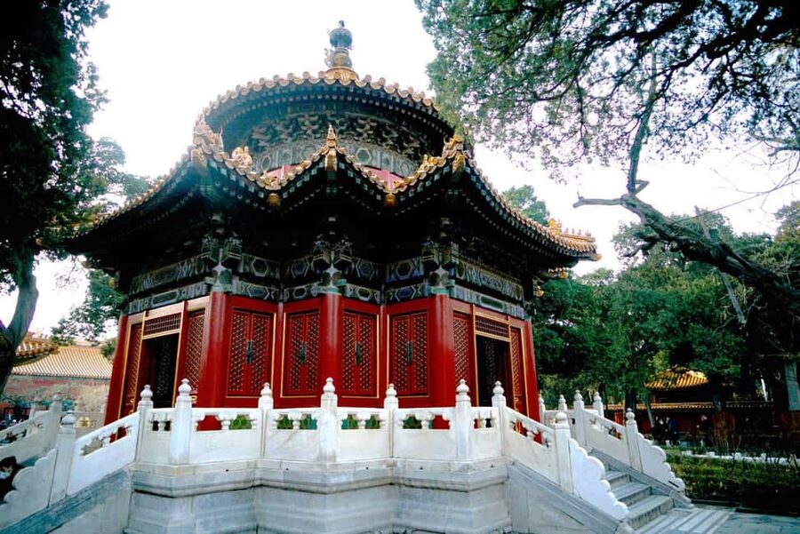 Beijing:Forbidden City Tour w/Traditional Costume Experience - Who this tour suits best