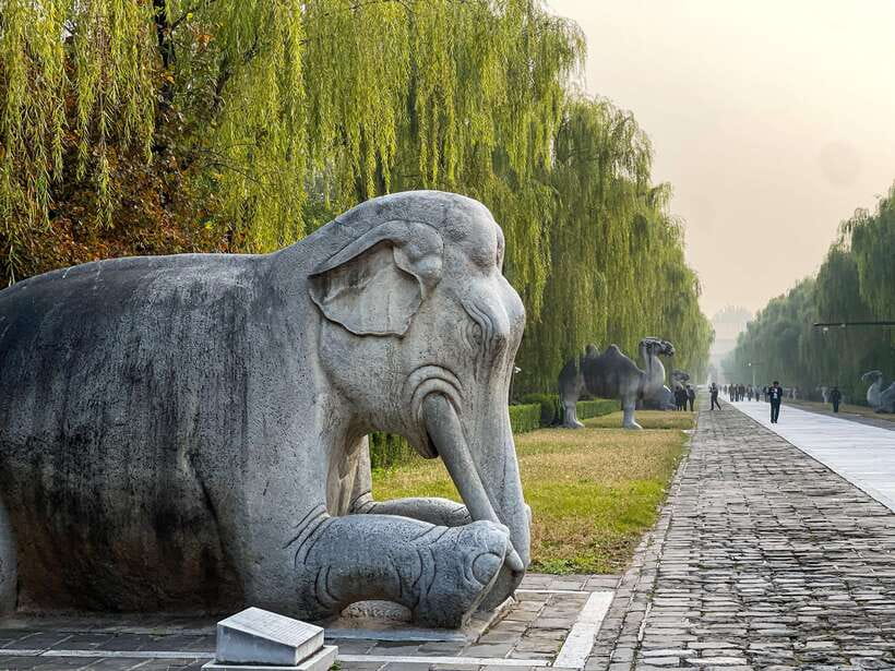 Beijing: Great Wall and Ming Tomb All-inclusive Private Tour - Key things you will notice on this tour