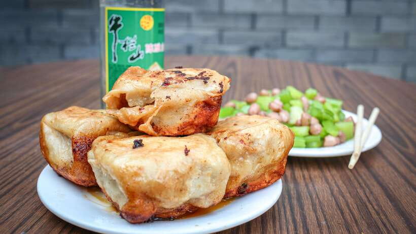 Beijing: Hidden Gems Guided Food Tour with Beer and Tastings - When the Hutongs Look Best, You’re Already Eating