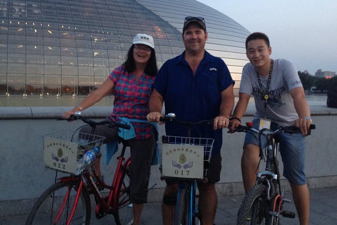 Beijing Highlights-Private Beijing Bike Tour - The 3-hour route, from Drum Tower to Nanluoguxiang