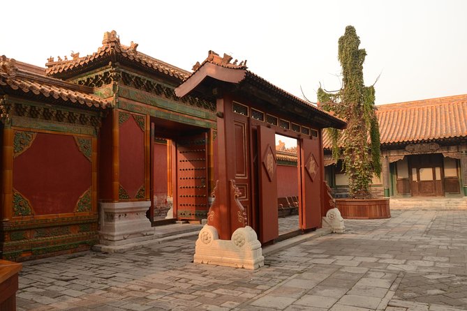 Beijing Historical Tour I - Forbidden City, Tiananmen Square & Temple of Heaven - Lunch and breaks: included, but not always the same