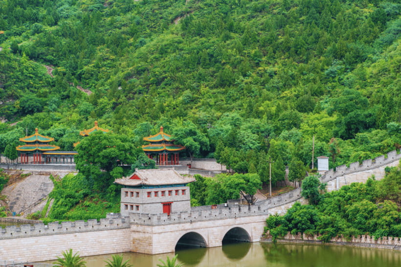 Beijing: Huanghuacheng Lakeside Great Wall Bus/Private Tour - On Arrival: Your Entry to the Water Great Wall Zone