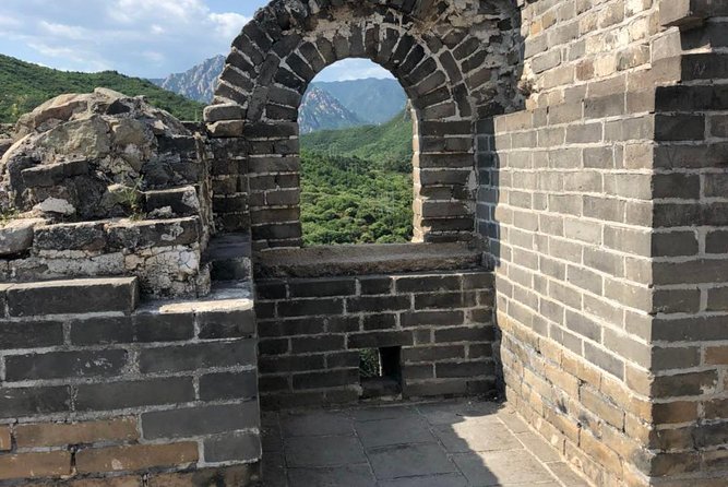 Beijing: Huanghuacheng Lakeside Great Wall Private Tour - Meals, the boat ride option, and what to pack