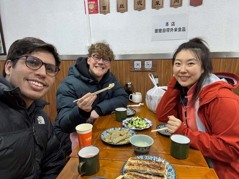 Beijing Hutong Dinner and Beer Walking Private Tour - Getting started at Shichahai, so you don’t waste time