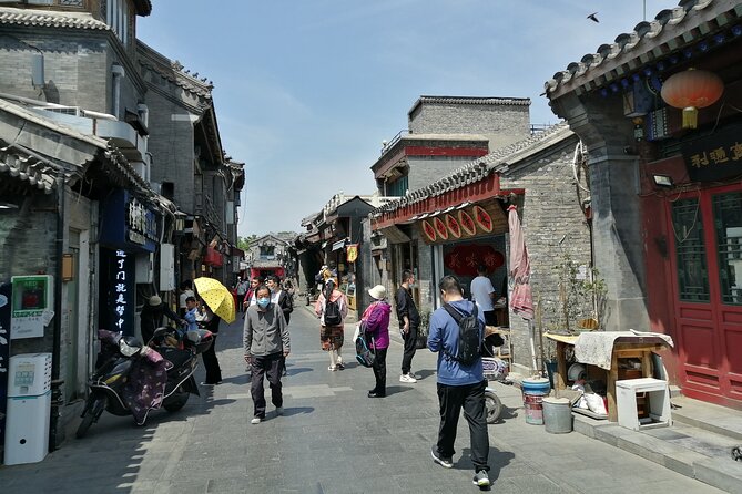 Beijing Hutongs Walking Tour - Nanluogixiang Lane: From Street Scene to Yuan Dynasty Texture