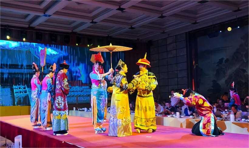 Beijing: Imperial Cuisine Experience & Cultural Performance - Should you book the Yuxiandu imperial cuisine dinner and show?
