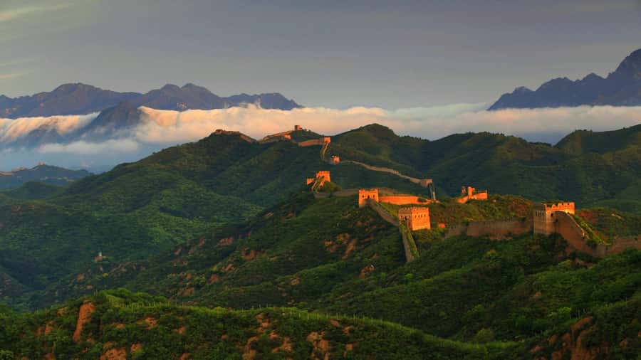 Beijing Jinshangling Great Wall QR Code Ticket And Tour Item - The Staff Part: Friendly Help Without Over-Programming