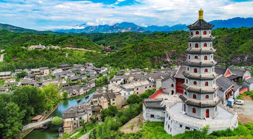 Beijing: Jinshanling Great Wall Private Tour with Options - Combo Option 2: Jinshanling + Gubei Water Town + Simatai (Cable Car and Evening Atmosphere)