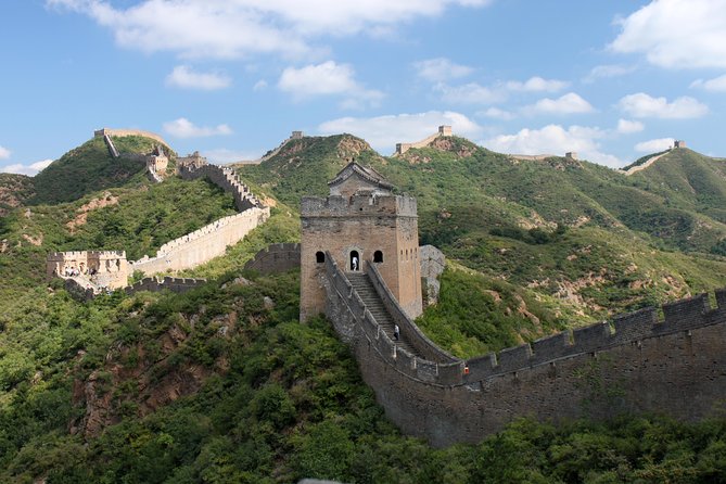 Beijing Jinshanling Great Wall Tickets And Other Options - Why Jinshanling feels quieter than most Great Wall days