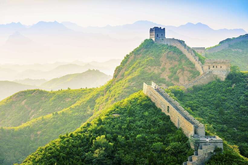 Beijing: Juyongguan Great Wall, Sacred Way & Ming Tombs Trip - The Sacred Way’s 18 pairs and Fengshui symbolism