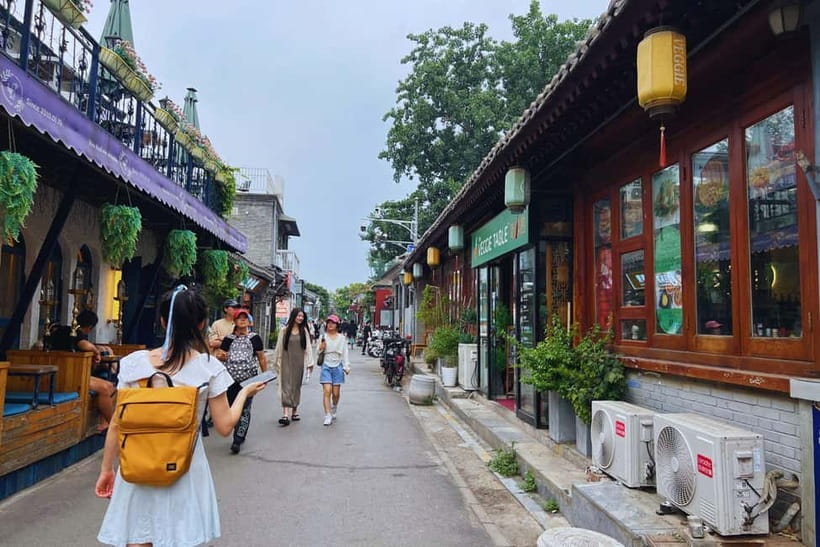 Beijing: Lama Temple Entry Ticket and Optional Guided Tour - A balanced way to plan your day in Beijing