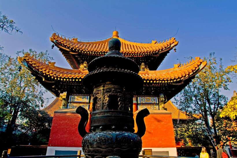 Beijing Lama temple ticket; #1 efficacious; limited Discount - Timing your visit: plan for crowds, plan for gates