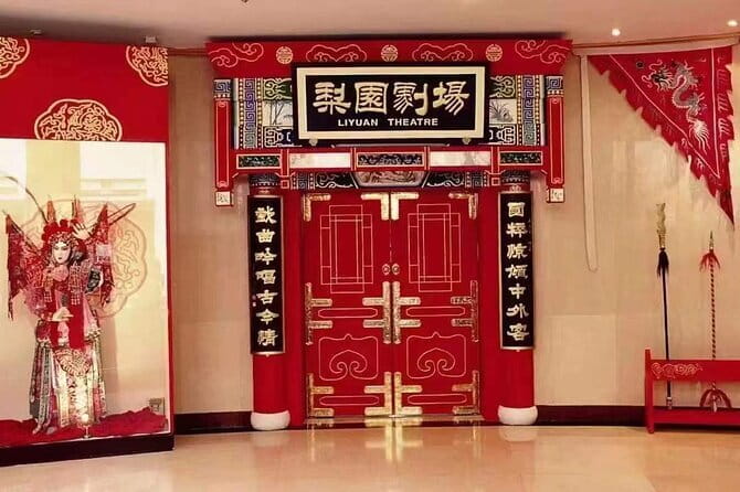 Beijing Liyuan Theater Peking Opera Ticket Booking - What You Will See on Stage, From Singing to Acrobatics