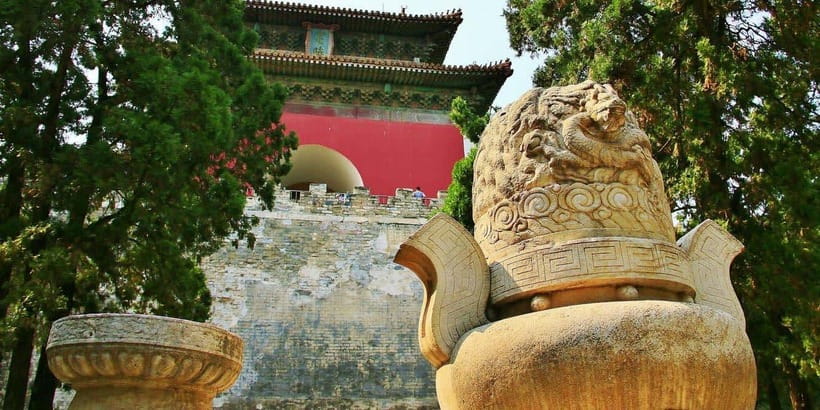 Beijing: Longing Gorge Ice Festival w/Optional Activities - Option 2: Ming Tombs and Dingling underground palace, then ice festival