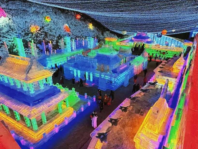 Beijing: Longing Gorge Ice Festival w/Optional Activities - Option 5: Badaling Ski Resort for 3 hours, then ice festival