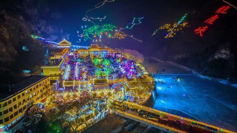 Beijing: Longing Gorge Ice Festival w/Optional Activities - Option 6: Night tour to Longqing Gorge Ice Festival, no daytime sightseeing
