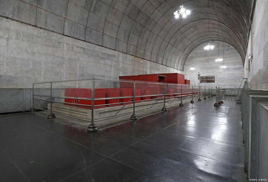Beijing: Longqing Gorge, Ming Tombs & Lunch Private Day Tour - Lunch in the Countryside: Good, With One Reality Check