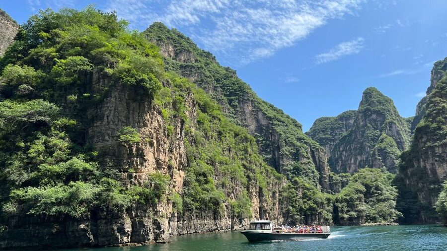 Beijing: Longqing Gorge w/Great Wall or Guyaju Private Tour - Lunch and Comfort Tips That Save Your Energy