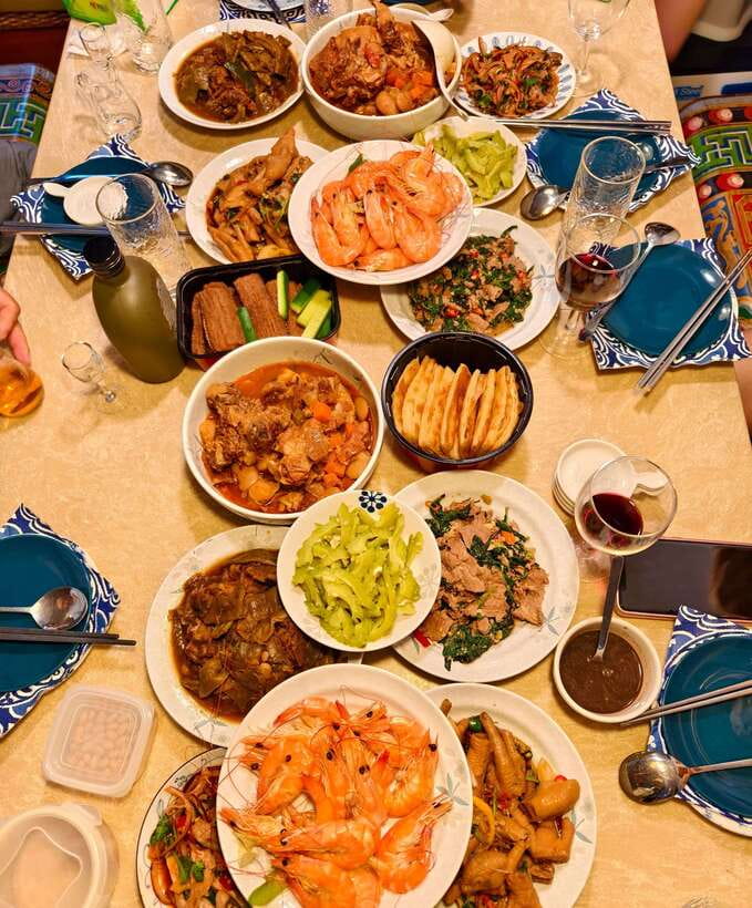 Beijing Market Tour with 10-course Family Feast - Price and Value: Is $119 Worth It?