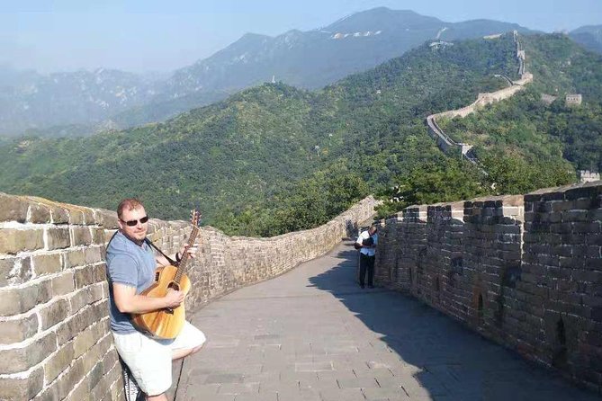 Beijing: Mutianyu Great Wall and Tea House Private Tour - How a private guide like Linda changes your wall time