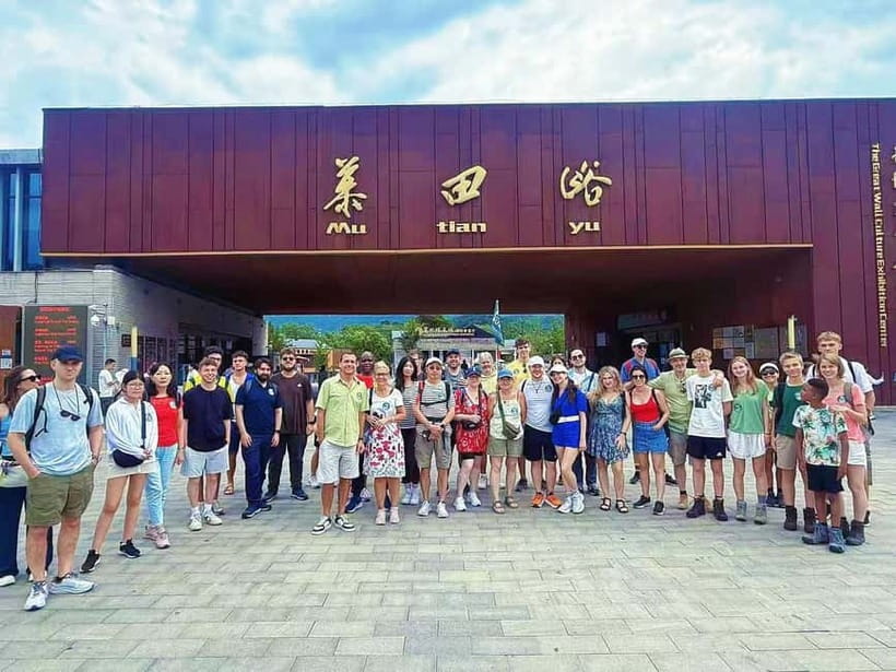 Beijing:Mutianyu Great Wall Bus Day Trips (Optional Add-ons) - Why Mutianyu is a smart Great Wall pick for a bus day