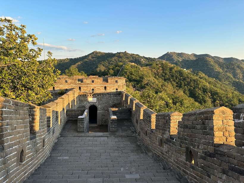 Beijing: Mutianyu Great Wall Day Tours with Options - The day run: from the Swissotel meeting point to a smoother Great Wall morning