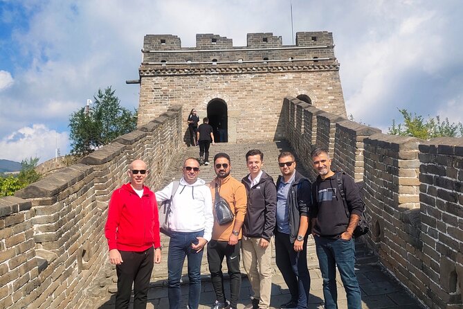 Beijing Mutianyu Great Wall Private Tour with Options - Route A vs Route B: Basic English Driver or Full English Tour Guide