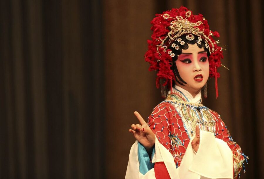 Beijing: Night Tour Of Peking Opera Show / Transfer - Getting There at 18:20 Without Losing Your Evening