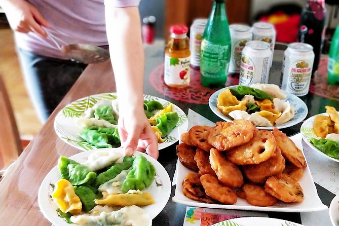 Beijing: Private Dumpling Cooking Class in Local Family - Your DIY Lunch or Dinner, Served With Drinks